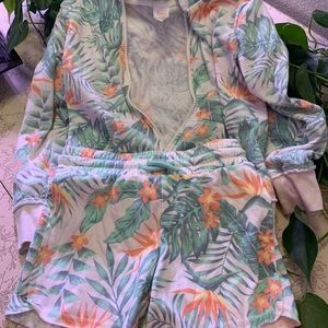 Girls hoodie and shorts